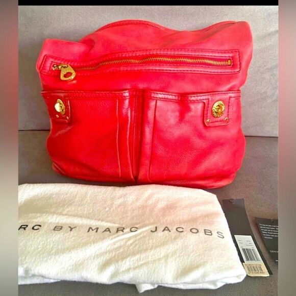 Marc Jacobs Red Safron hobo Bag EUC - Picture 1 of 14